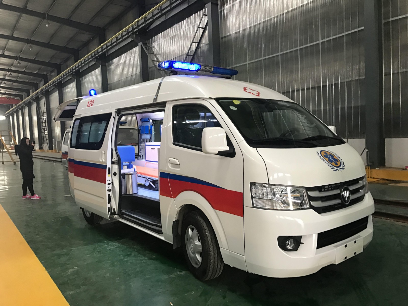 长白朝鲜族自治县救护车转院